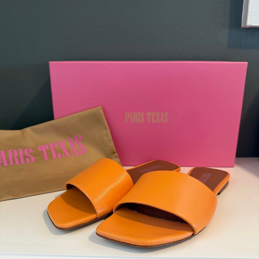 Paris Texas Nappa Sanremo Flat Nespola Size 36 Orange